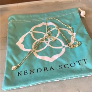 Kendra Scott necklace